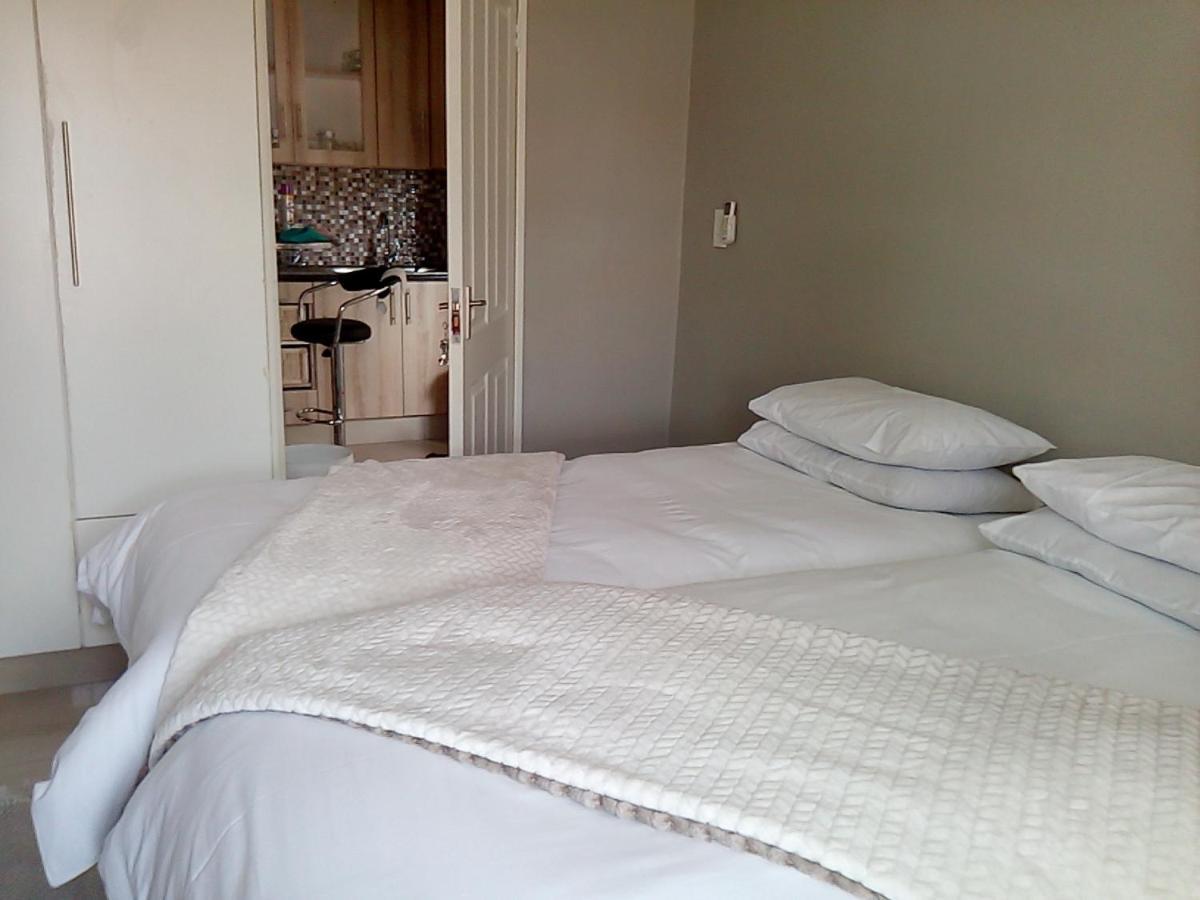 Tlelakufuma Guest House Johannesburg Zewnętrze zdjęcie